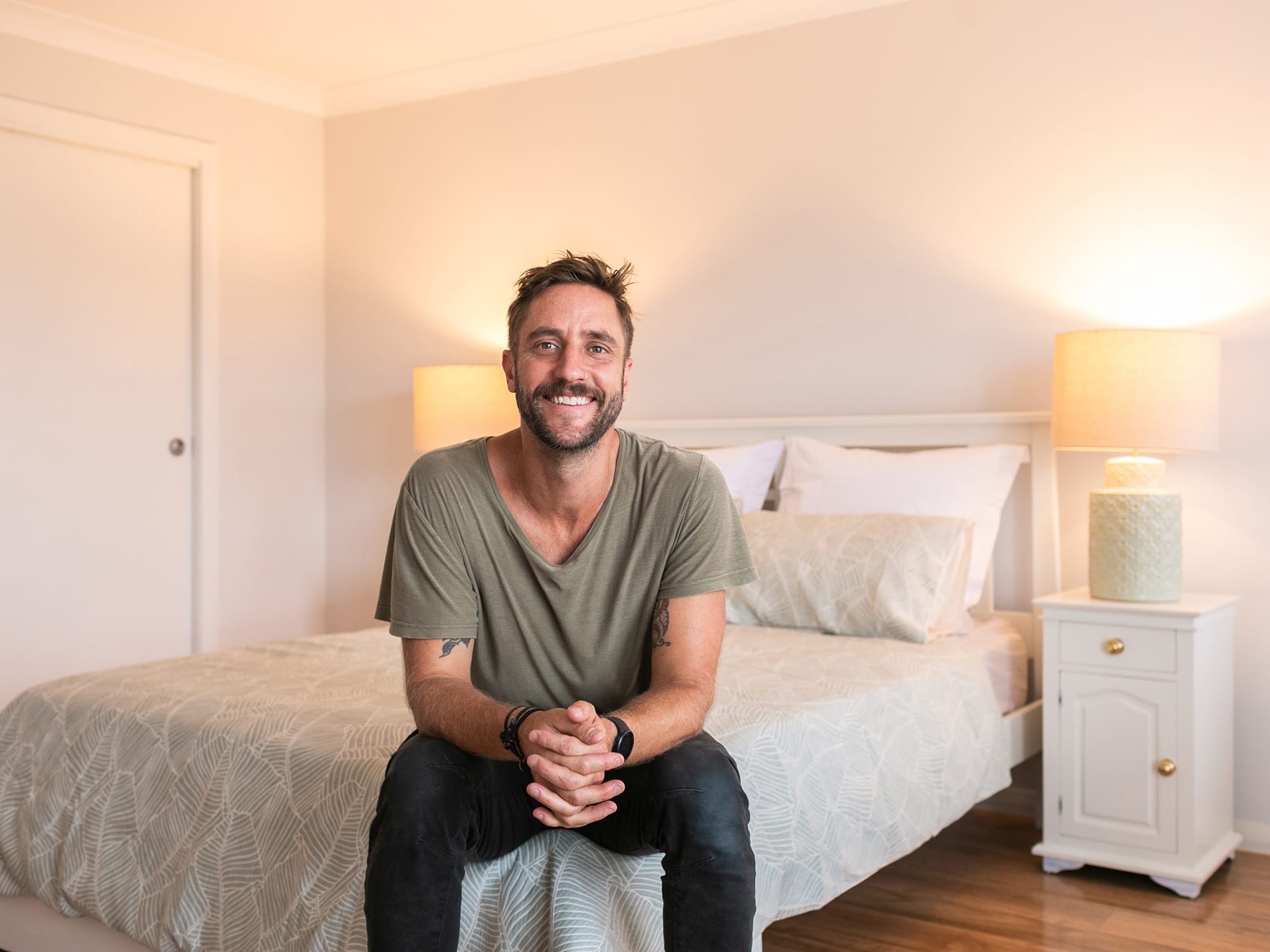 6 dicas de especialistas para pintar portas e guarnições