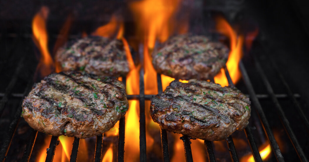 Outra vítima das guerras comerciais? Hambúrgueres feitos com carne brasileira