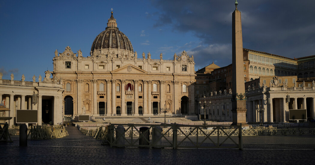 Atualizações ao vivo: Conclave papal entra no 2º dia