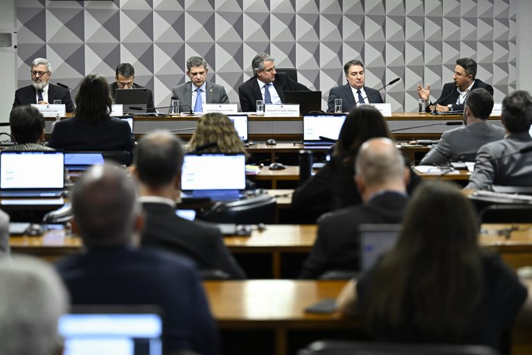 Bancos e trabalhadores avaliam positivamente crédito consignado do setor privado – Notícias