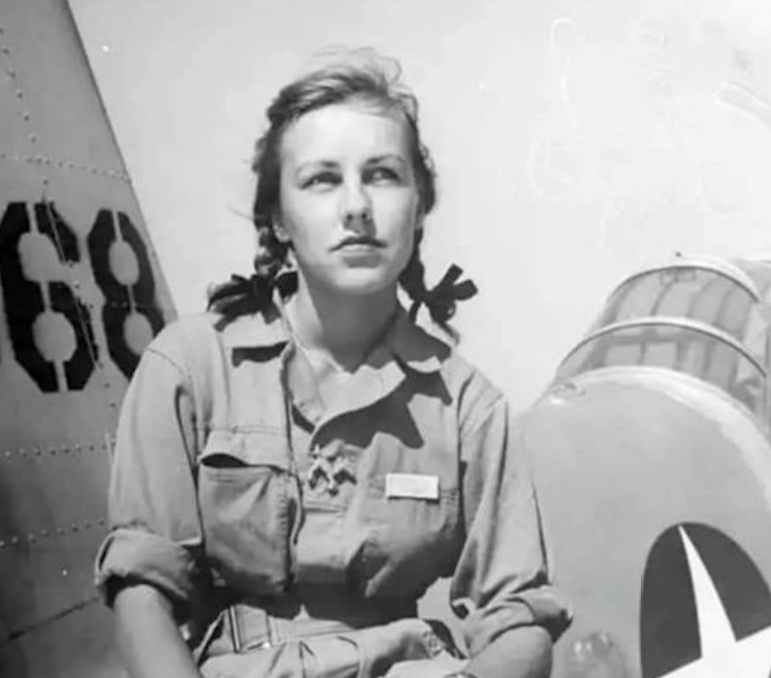 O valor inabalável do piloto de vespa e heroína aérea Shirley Slade