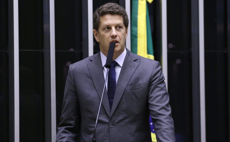 Deputados apresentam 18 projetos para derrubar aumento do IOF – Notícias