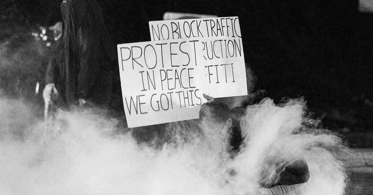 O que o gás lacrimogêneo e as balas de borracha fazem com o corpo humano