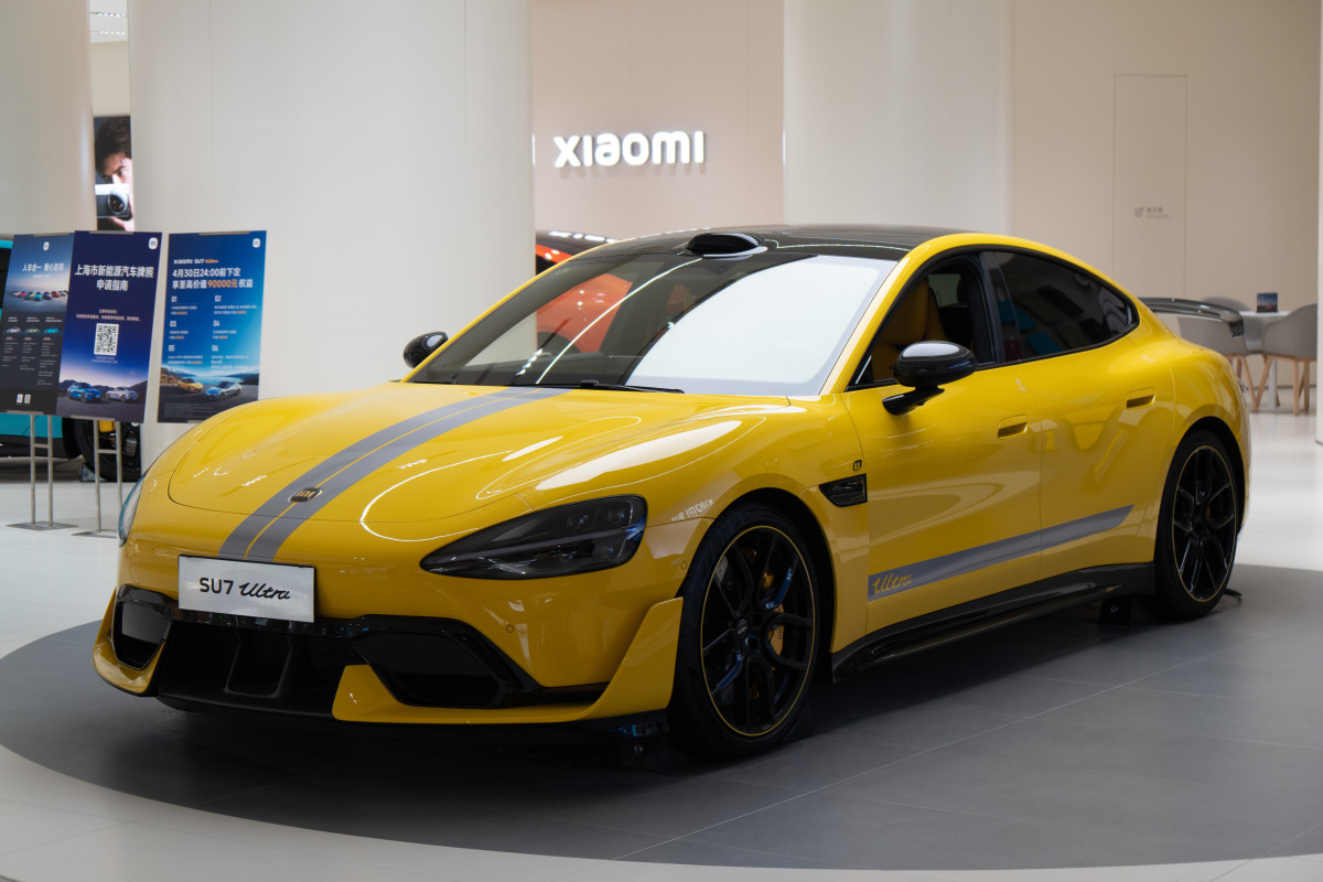 Xiaomi Su7 Ultra destruído Rimac Nurburgring Record