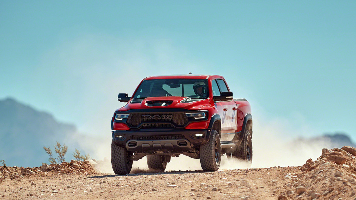 Novo ram 1500 trx retornando mais cedo do que você pensa