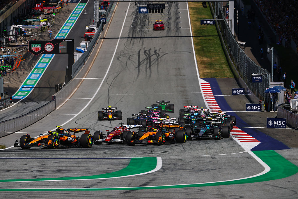 Apple e ESPN liderando a corrida pelos direitos de TV da F1 nos EUA