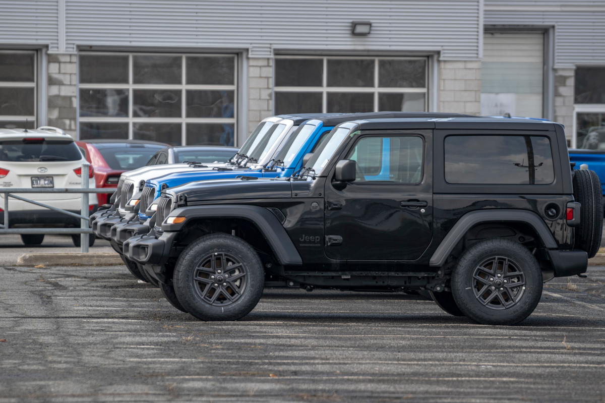 Os olhos de Stellantis se recuperaram em meio a ‘decisões difíceis’ e US $ 1,7 bilhão, atingido