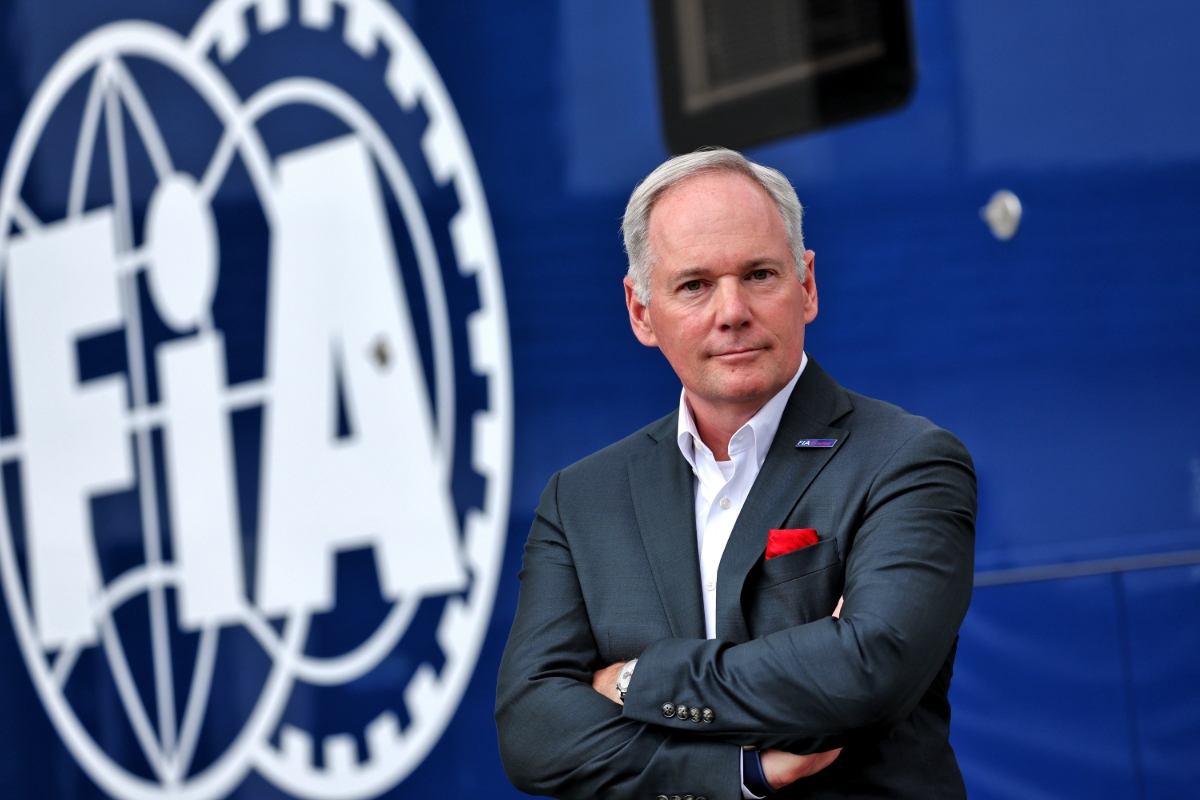 O manifesto de Tim Mayer para reerempacer Membros da FIA