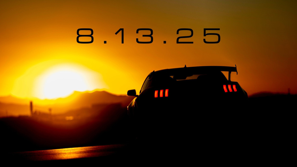 Monterey Car Week vai se agradar ao som de um novo Shelby American Mustang