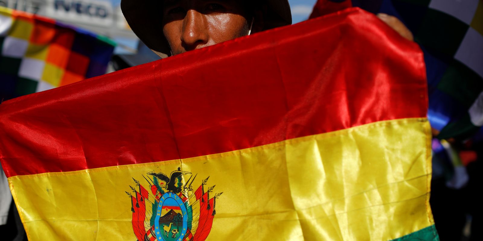 Bolívia: direita lidera pesquisas para presidência após 19 anos