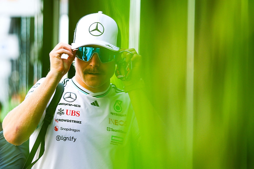 Como Cadillac pousou em Perez e Bottas