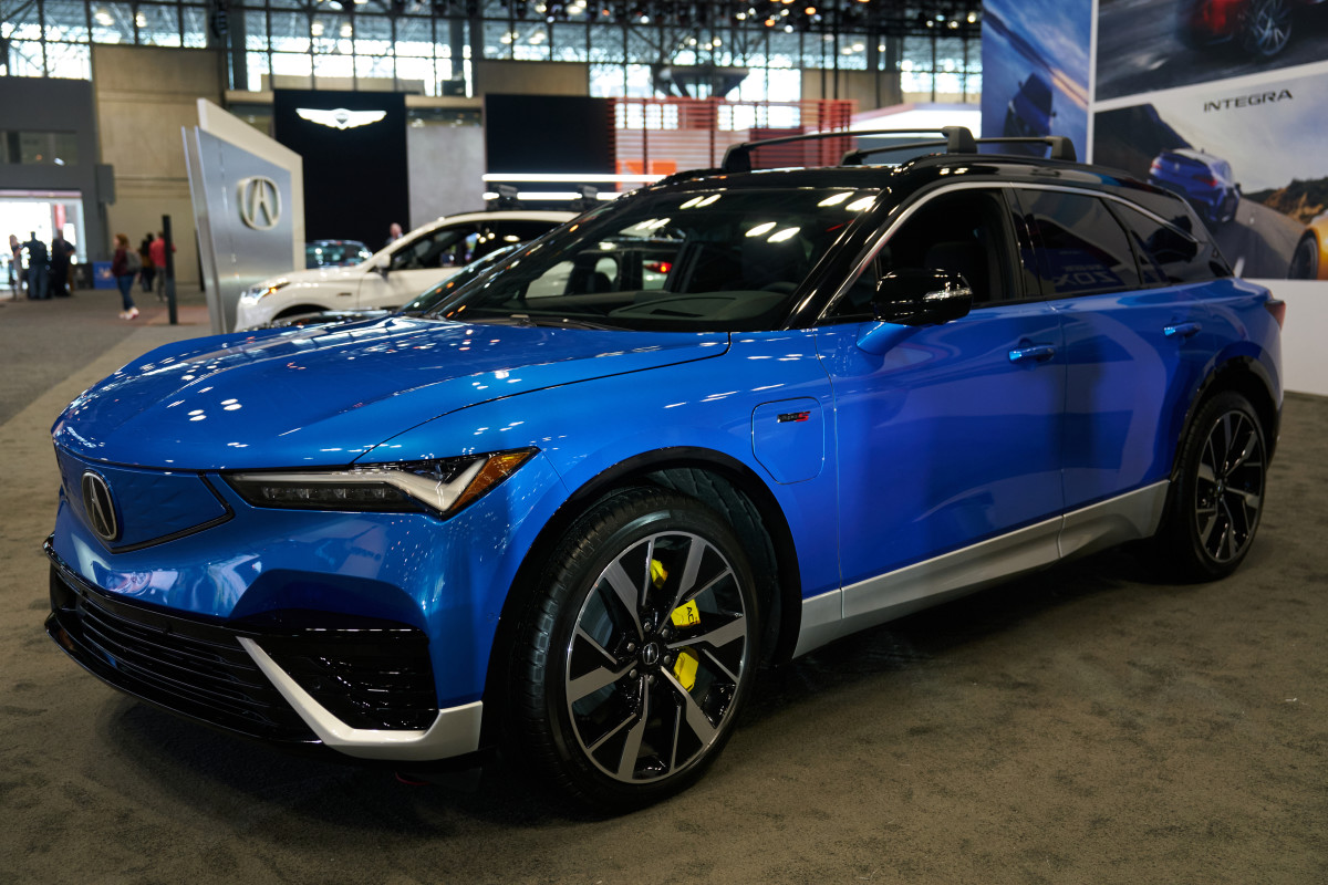 Acura termina a produção de SUV elétrico ZDX