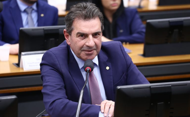 Comissão aprova projeto que prevê profissionais especializados nas equipes de assistência técnica rural – Notícias