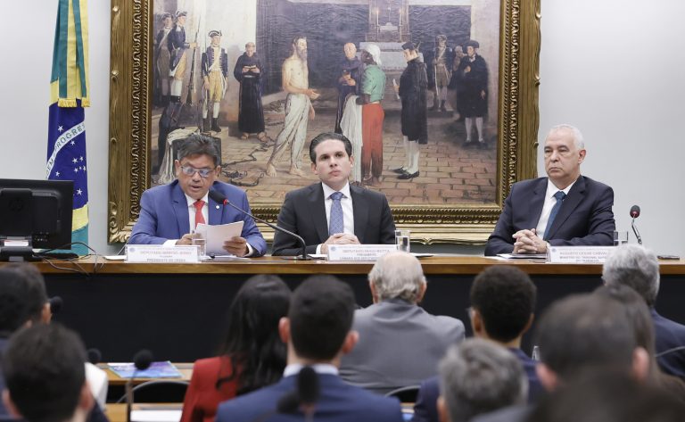 Especialistas condenam a chamada pejotização do trabalho – Notícias