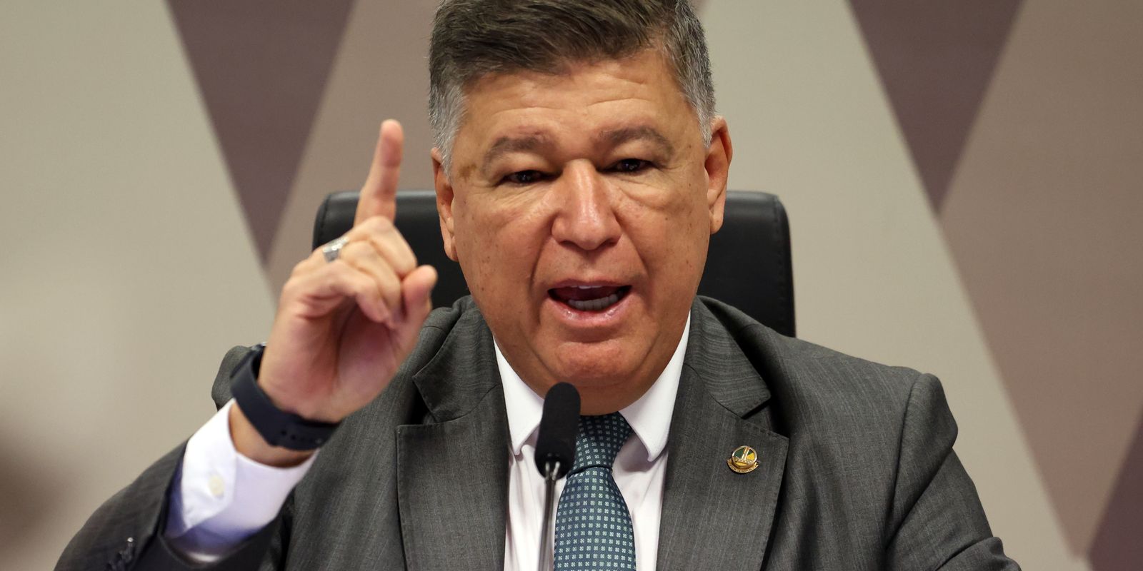 Operação atinge núcleo de fraudes no INSS, diz presidente de CPMI