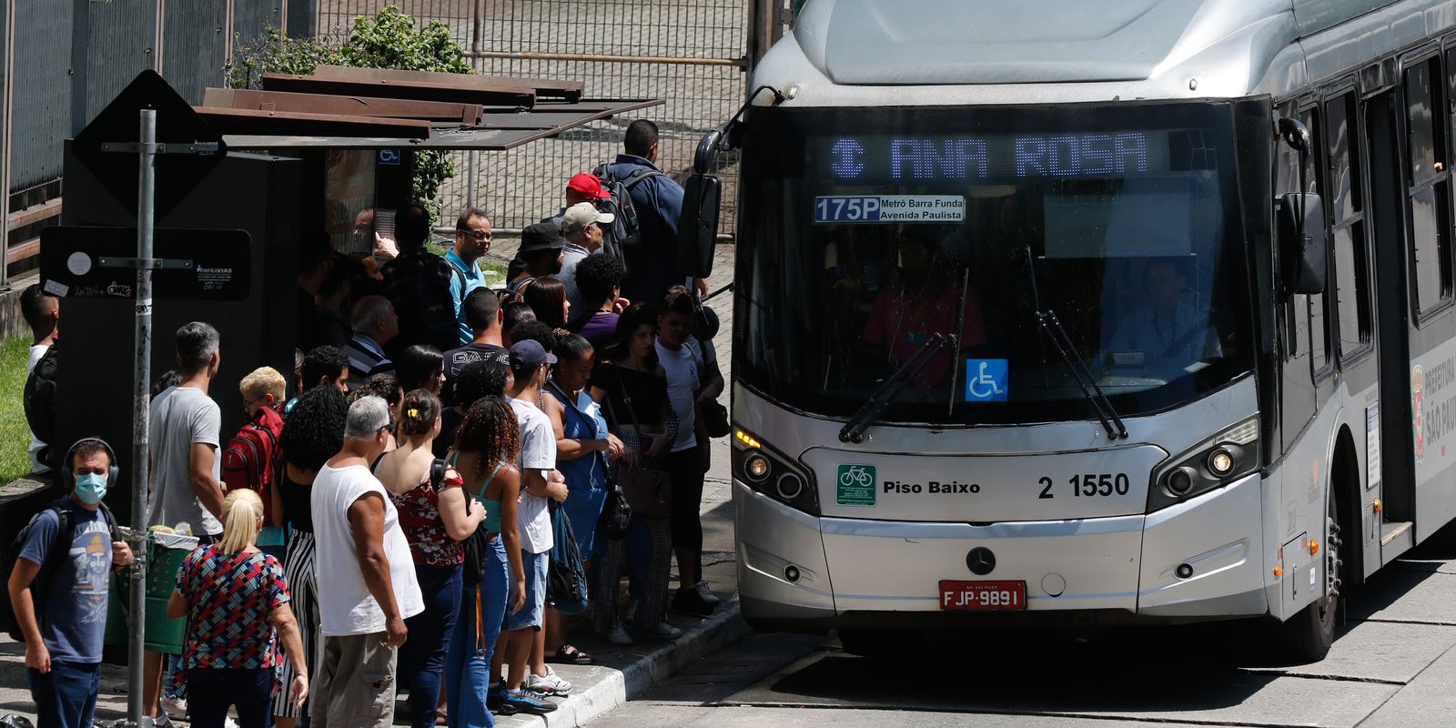 Setor de serviços cresce 0,6% em setembro; oitavo mês seguido de alta