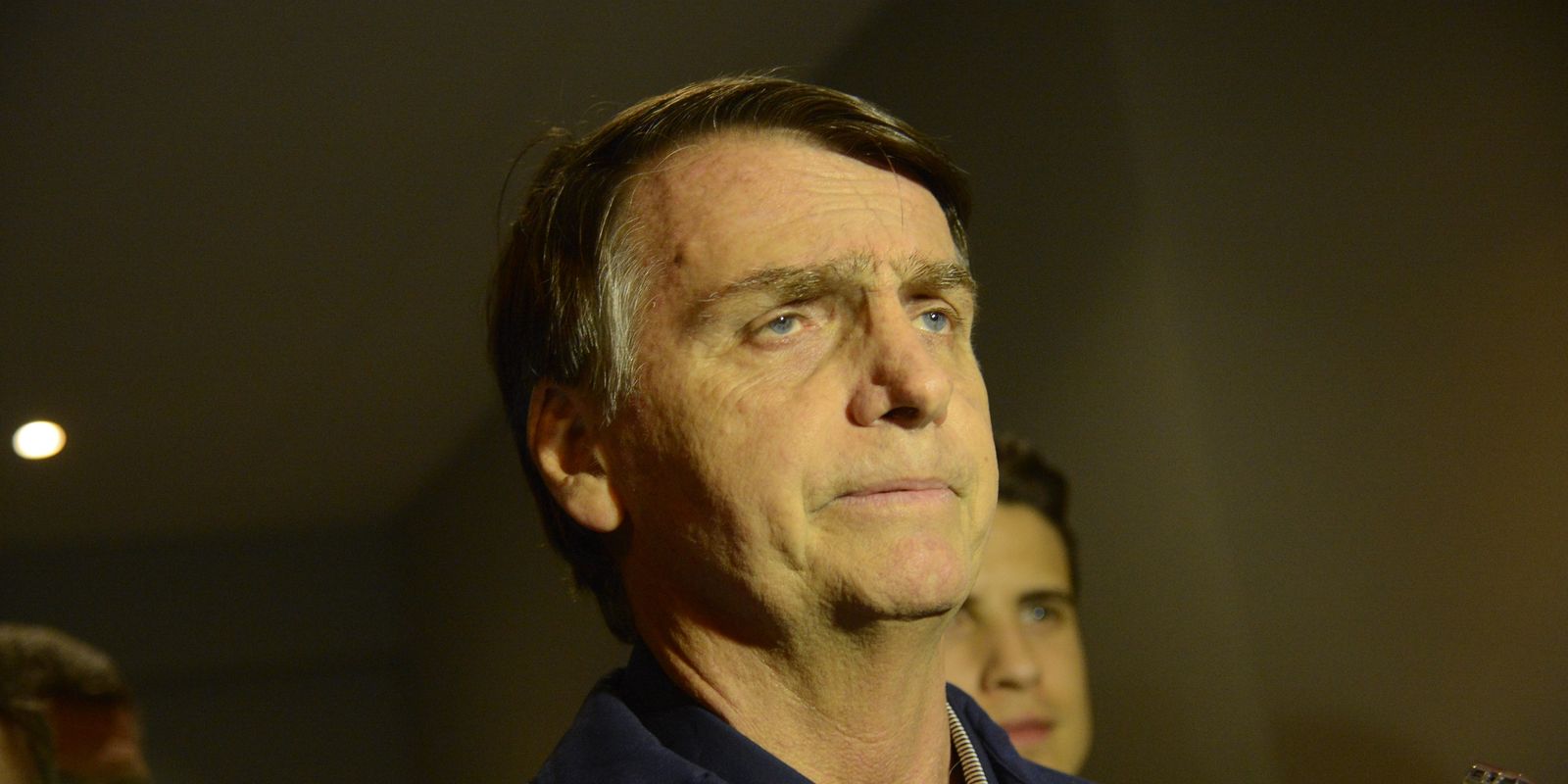 Defesa de Bolsonaro pede prisão domiciliar humanitária ao STF