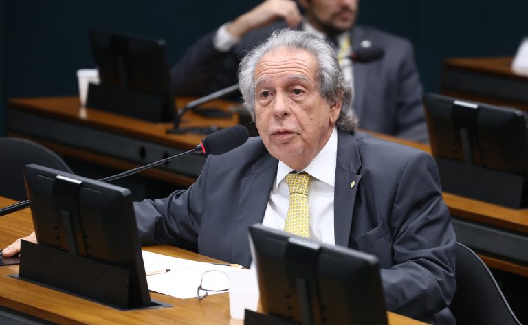 Comissão aprova projeto de incentivo ao setor cacaueiro brasileiro – Notícias