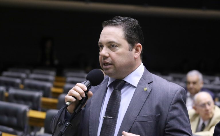 Comissão aprova projeto que suspende portaria sobre rastreabilidade de agrotóxicos – Notícias