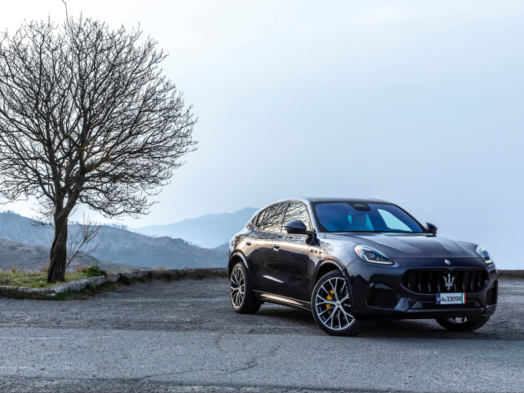 Maserati acaba de abandonar o quatro cilindros – o Grecale 2026 ganha um V6 Twin-Turbo