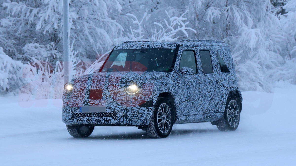 Baby Mercedes-Benz Classe G espera tornar a energia elétrica na moda