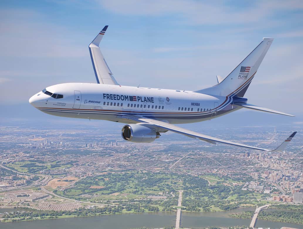 Freedom Plane leva os documentos de fundação da América em um voo histórico para o 250º aniversário do país