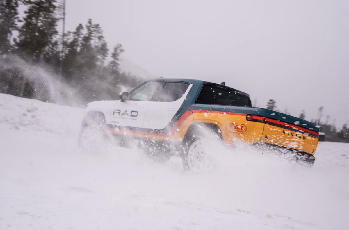 Nova divisão RAD da Rivian ultrapassa os limites de desempenho de EV