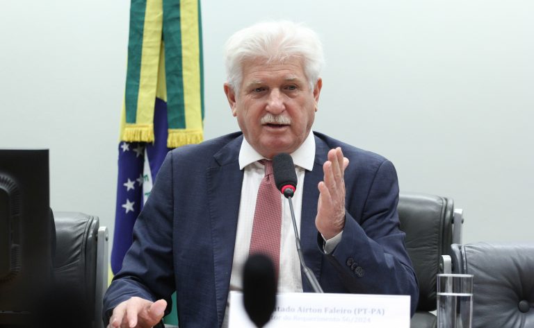 Deputado comemora revogação de decreto de concessão de hidrovias na Amazônia; ouça a entrevista – Notícias