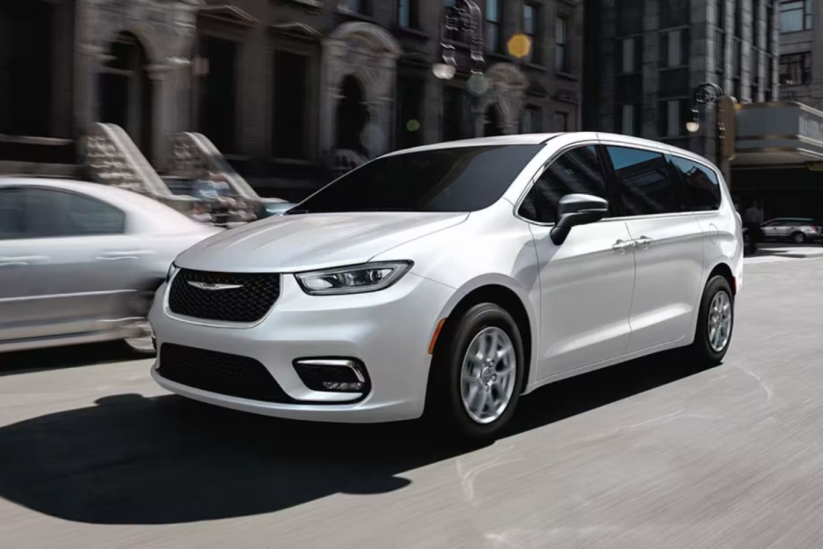 CEO da Dodge, Matt McAlear, assume Chrysler e Alfa Romeo