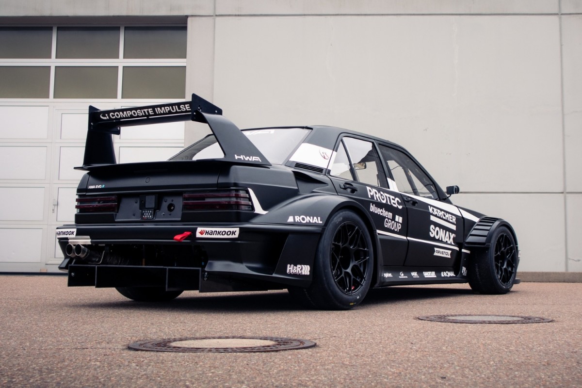 O Mercedes 190E Evo II retorna a Nürburgring – em forma moderna