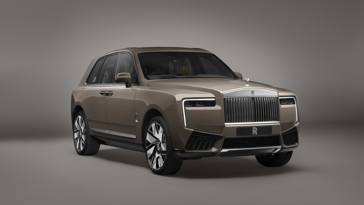 Recall da Rolls-Royce Cullinan significa que os proprietários podem querer andar de espingarda por enquanto