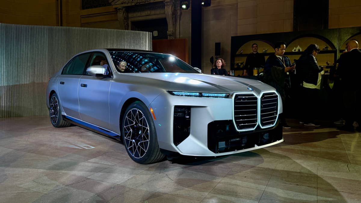 Galeria do BMW Série 7 2027: Eles finalmente consertaram a cara feia?