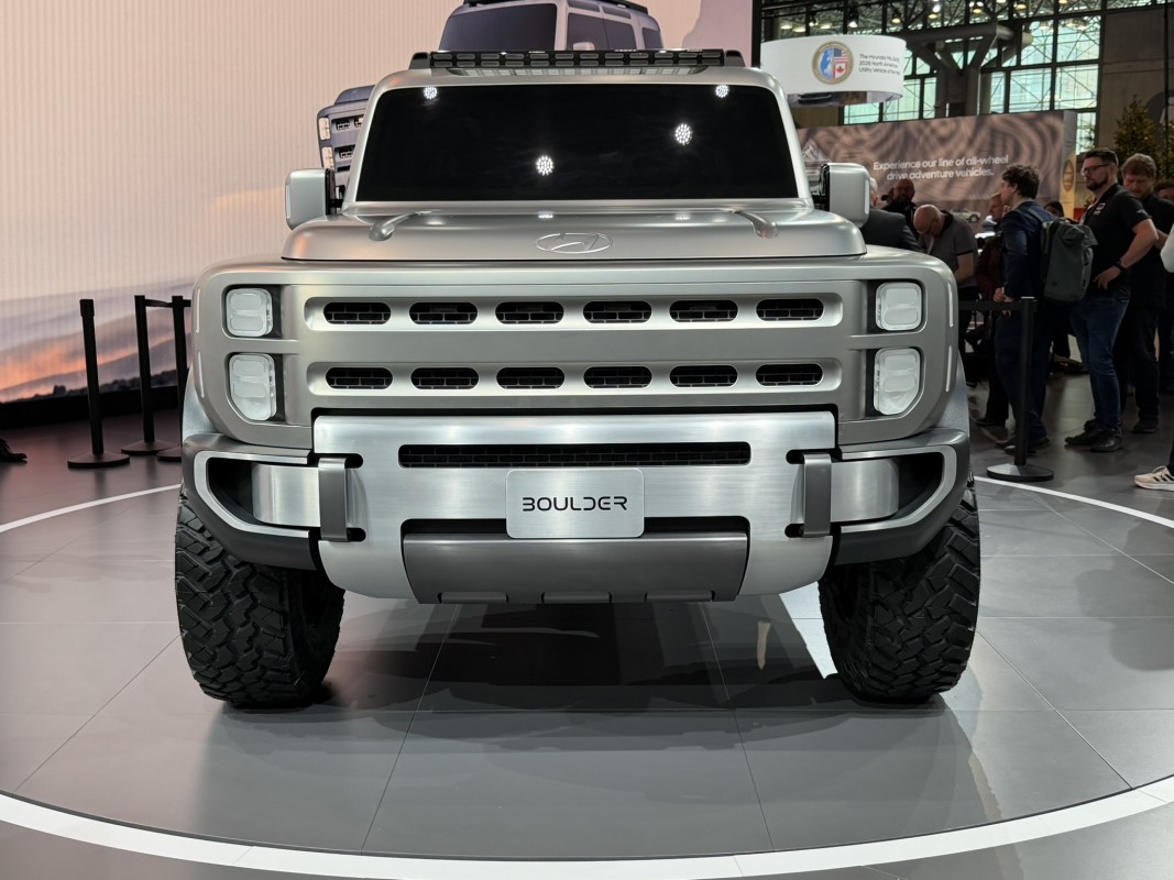 Hyundai Boulder SUV Concept no metal: o Bronco Beater da Hyundai faz um Wrangler parecer manso
