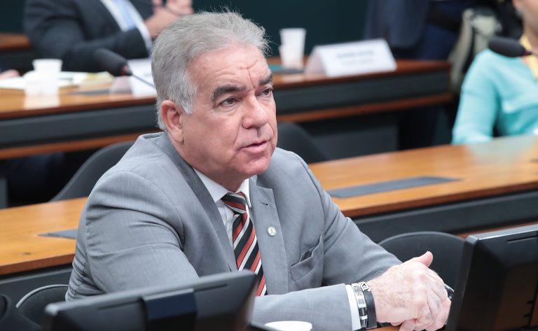 Projeto prevê inclusão de cacau e derivados na merenda escolar – Notícias