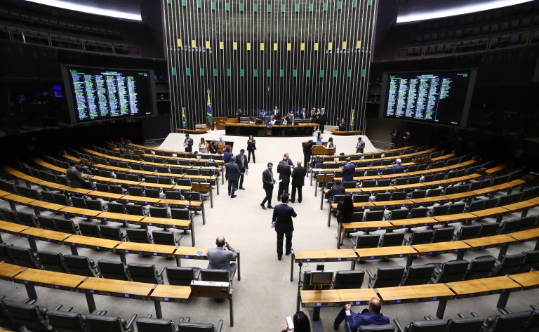 Câmara aprova MP que altera regras do seguro-defeso – Notícias