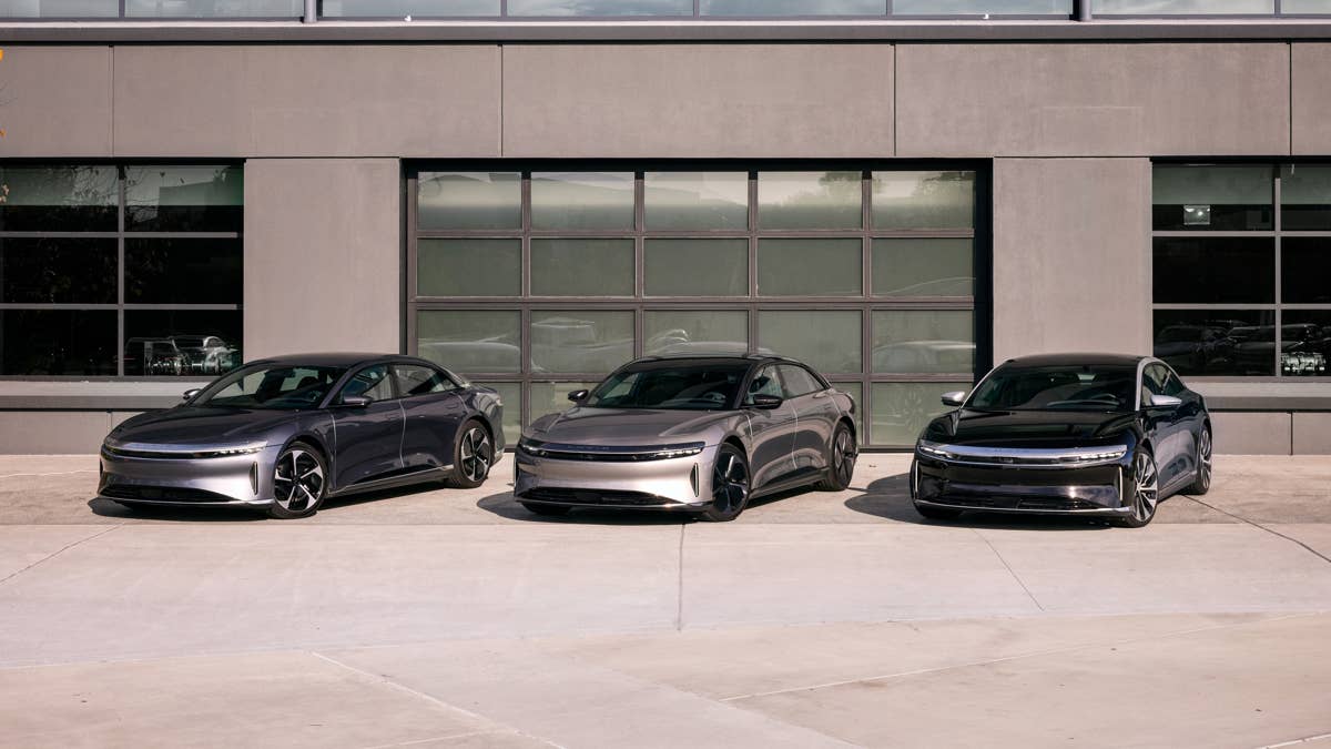 Lucid contrata novo CEO e garante mais de US$ 1 bilhão em financiamento para estabilizar os negócios