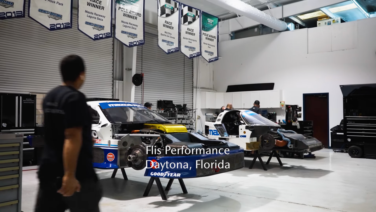 Mazda ainda está reconstruindo o único vencedor do Rotary Le Mans