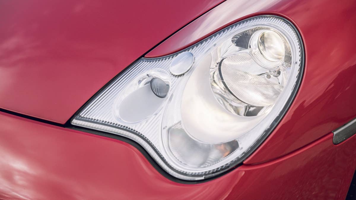 O Porsche 996 passou do 911 menos amado a uma pechincha obrigatória