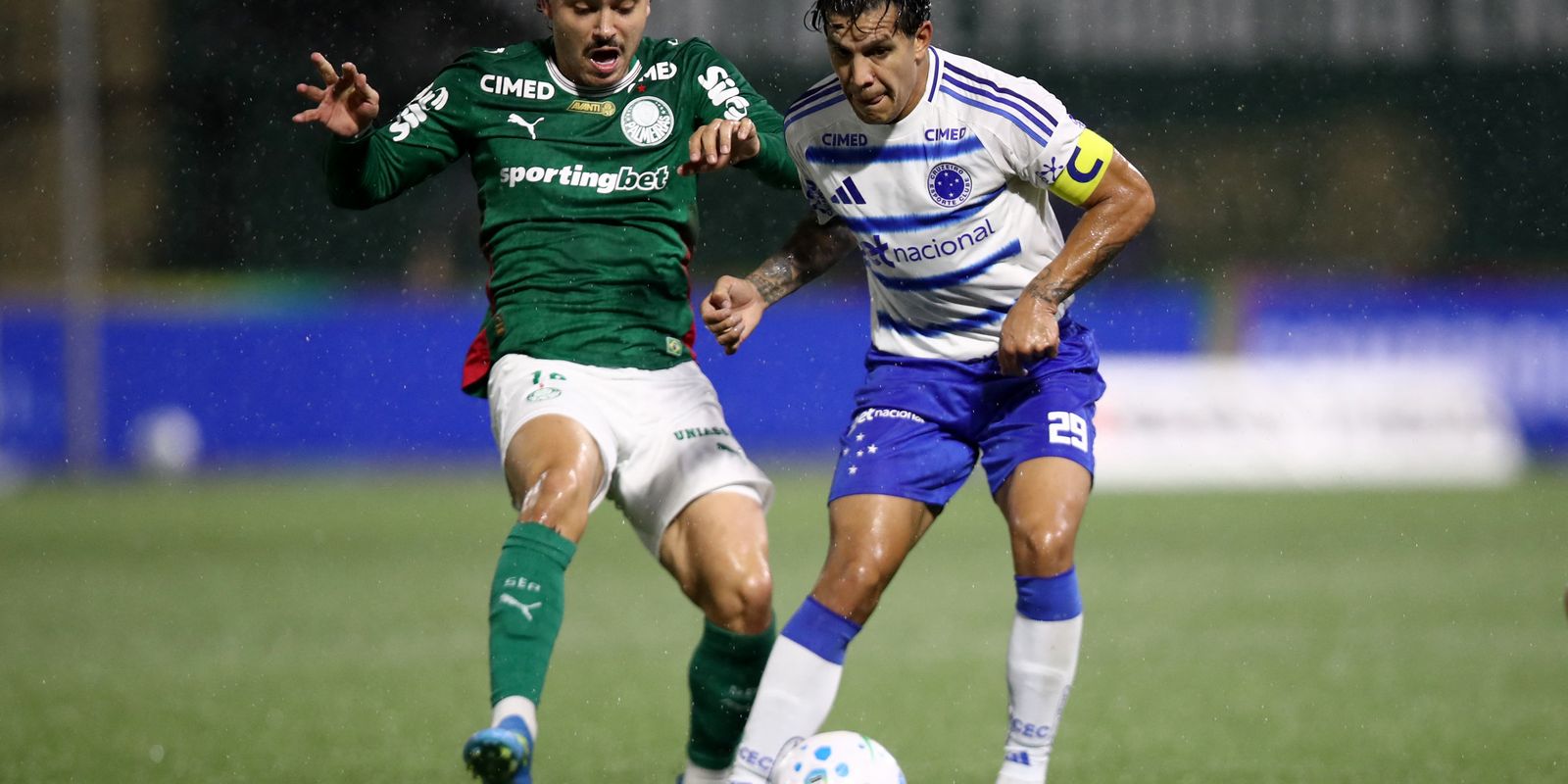 Brasileirão: Palmeiras tropeça e Flamengo pode encostar na liderança
