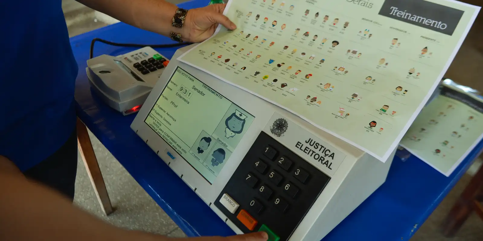 Prazo para tirar ou regularizar título de eleitor termina nesta quarta