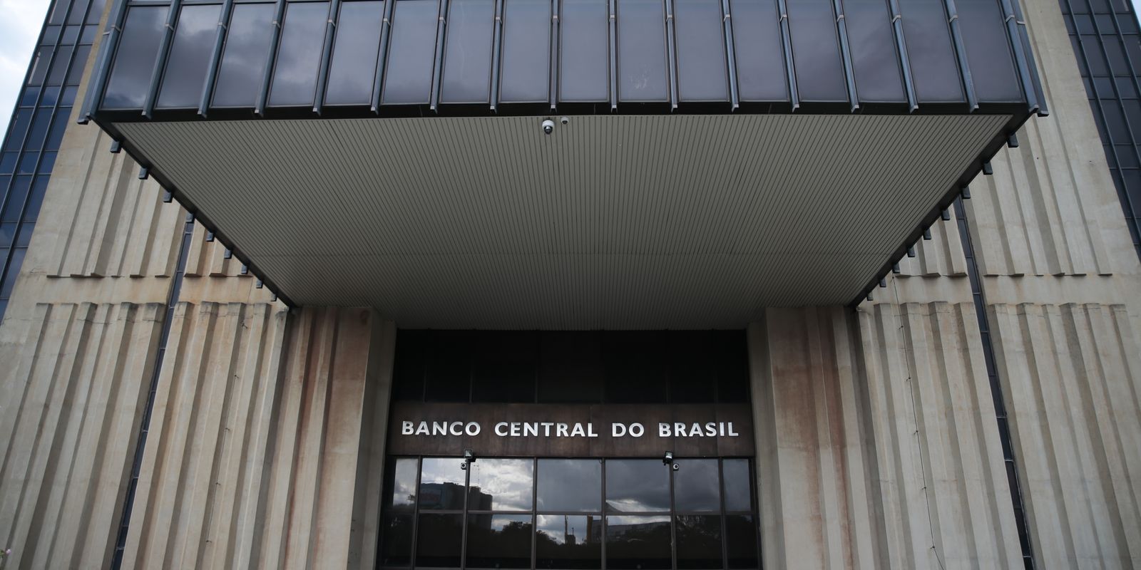Mercado projeta inflação de 4,92% em 2026