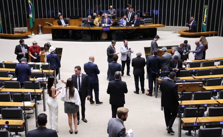 Câmara aprova PEC que amplia imunidade tributária para entidades religiosas – Notícias