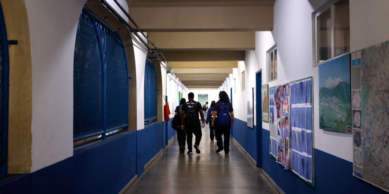 Enfrentamento à violência é desafio para 71,7% dos gestores de escolas