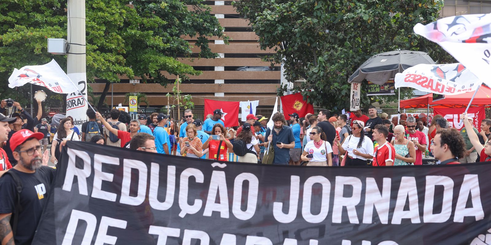 Caminhos da Reportagem debate impactos da escala 6×1 no Brasil