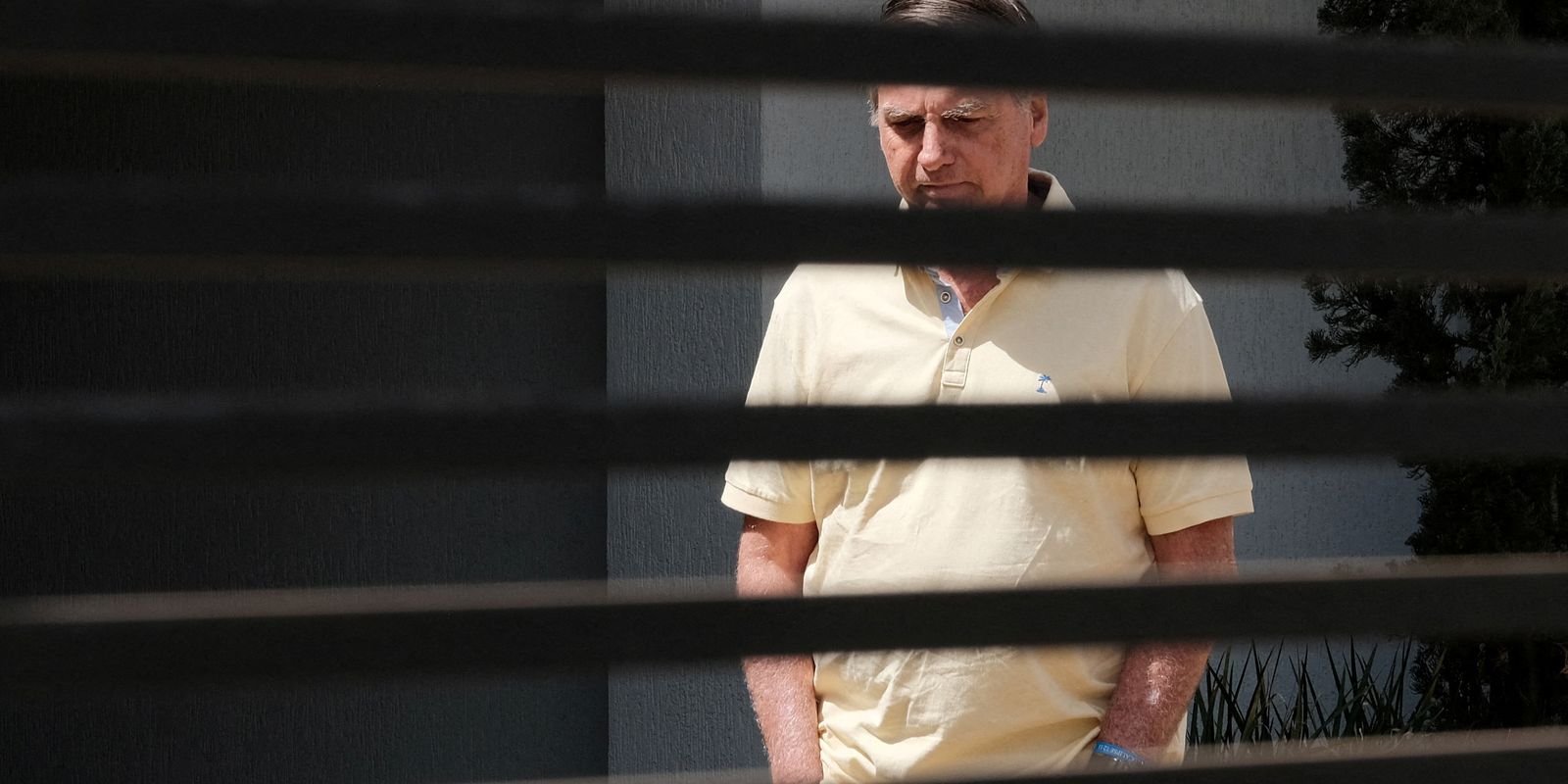 PM relata ao STF falha de sinal da tornozeleira de Bolsonaro