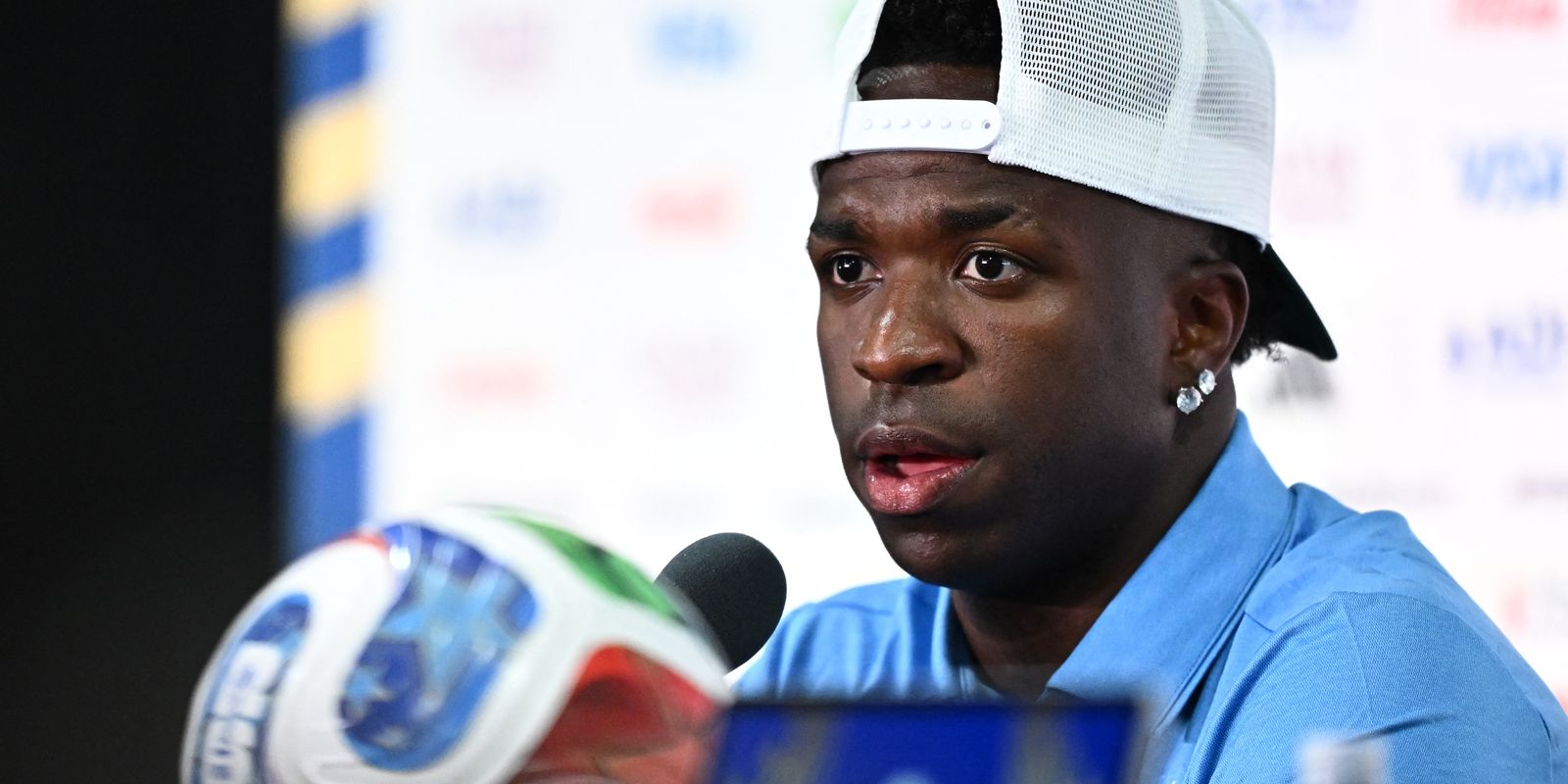 Mais experiente, Vini Jr. afirma que Brasil “chega para ser campeão”