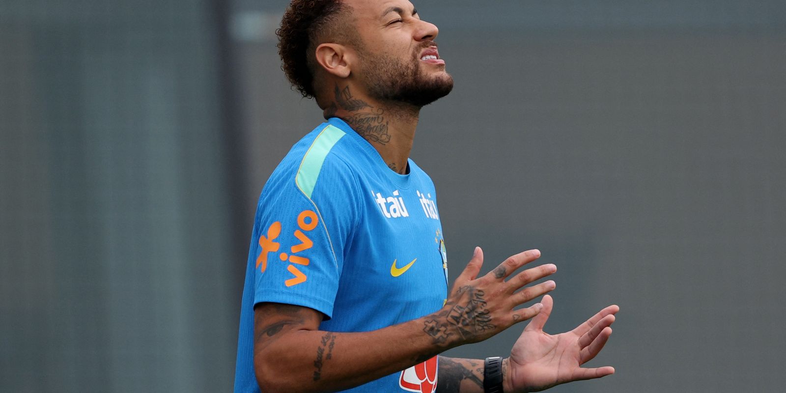 Neymar treina sem restrições com o grupo pelo segundo dia seguido