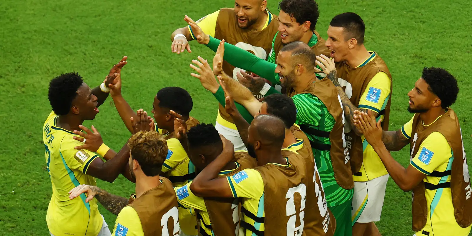 Vini Jr. brilha e Brasil se classifica em 1º com 3×0 sobre a Escócia