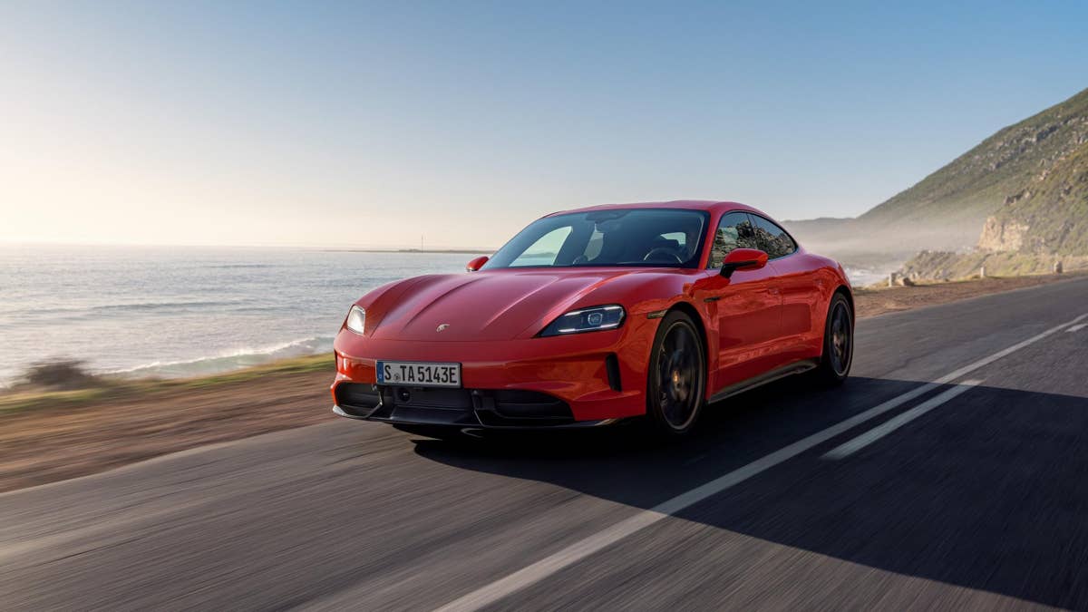 2027 Porsche Taycan ganha E-Shift de 8 velocidades, novas cores e uma bateria padrão maior
