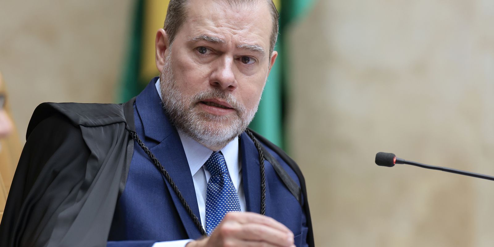 Toffoli vota para conceder 60 dias para big techs implementarem regras